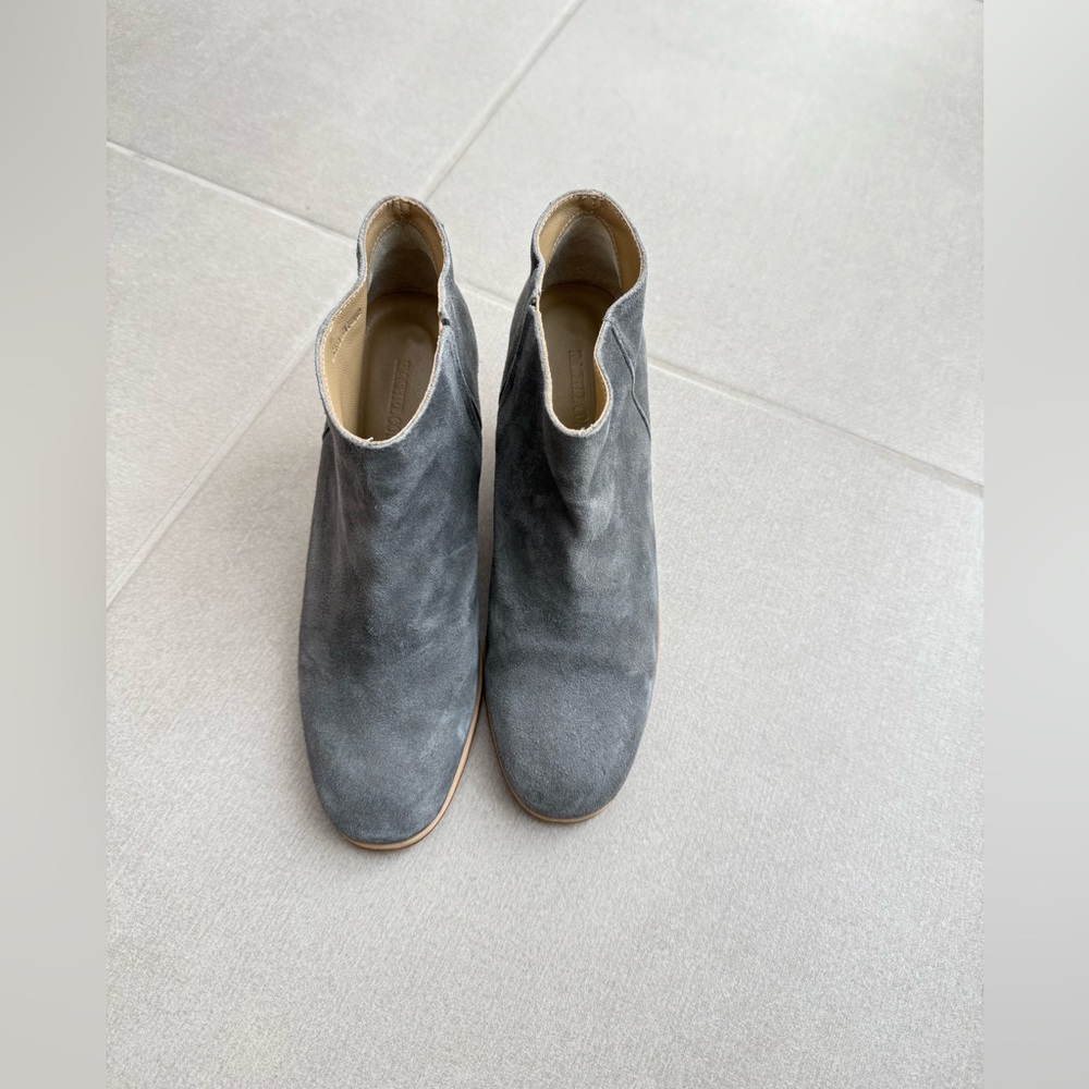 Rachel Comey Suede Ankle Boots Grey & Neutrals Round-Toes Size 5 1/2 VGUC